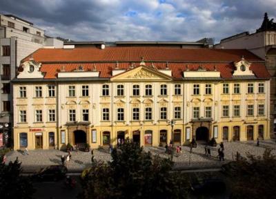تور جمهوری چک: مراکز خرید پراگ؛ از مایسلبک تا متروپل (قسمت دوم)