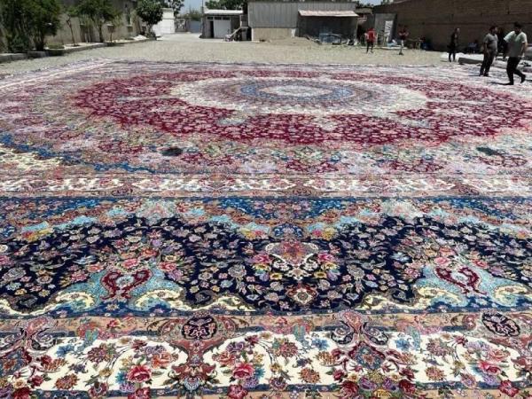 تور دبی ارزان: 4 فرش دستباف 600 و 400 متری ایرانی به امارات صادر شد