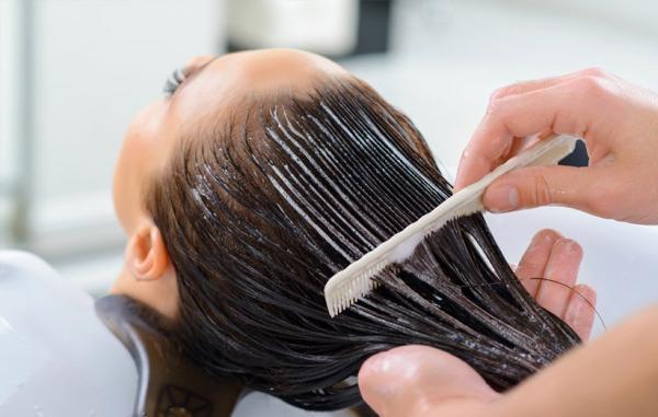 همه چیز درباره روش و مزیت های استفاده از ماسک مو